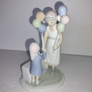 Flavia Weedn Figurine The Gifts Woman & Child